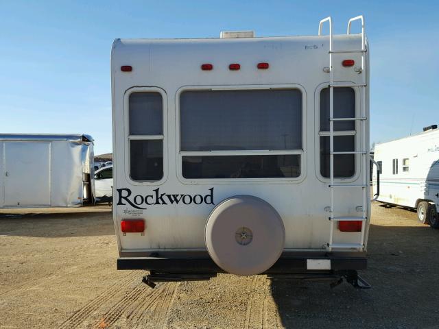 4X4FRLD227D813673 - 2007 ROCK ULTRA LITE WHITE photo 8