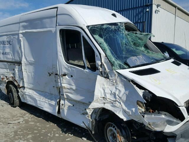 WD3PE7CC8D5765586 - 2013 MERCEDES-BENZ SPRINTER 2 WHITE photo 9