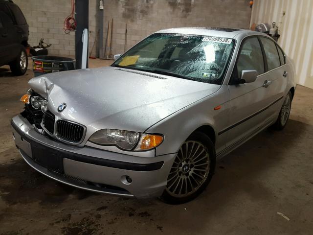 WBAEV53462KM20109 - 2002 BMW 330 I SILVER photo 2