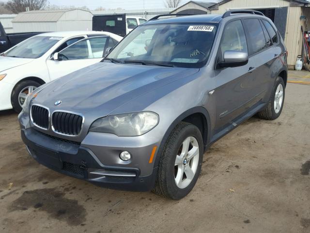 5UXFE43599L262684 - 2009 BMW X5 XDRIVE3 GRAY photo 2