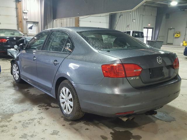 3VW2K7AJ6CM305049 - 2012 VOLKSWAGEN JETTA BASE ნაცრისფერი ფოტო 3