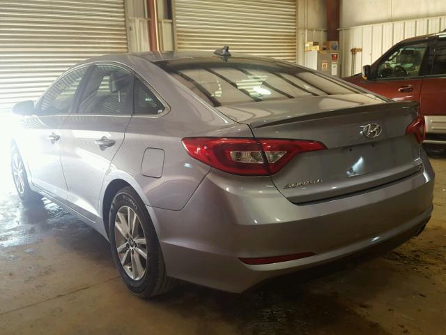 5NPE24AF7HH443576 - 2017 HYUNDAI SONATA SE SILVER photo 3