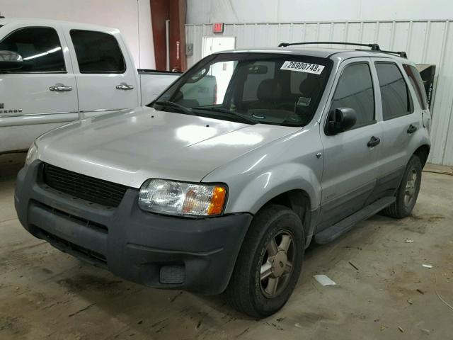 1FMYU01122KD00284 - 2002 FORD ESCAPE XLS SILVER photo 2