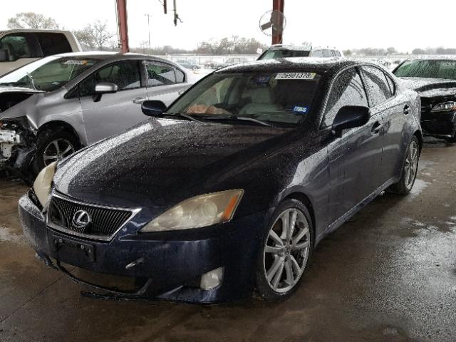 JTHBE262265009548 - 2006 LEXUS IS 350 BLUE photo 2