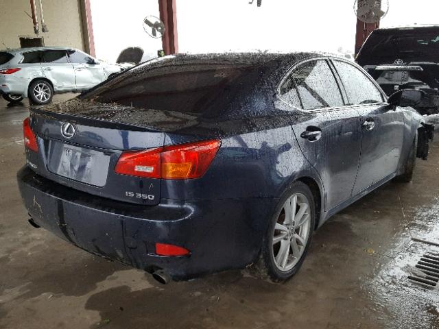 JTHBE262265009548 - 2006 LEXUS IS 350 BLUE photo 4