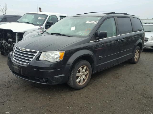 2A8HR54P18R815640 - 2008 CHRYSLER TOWN & COU BLACK photo 2