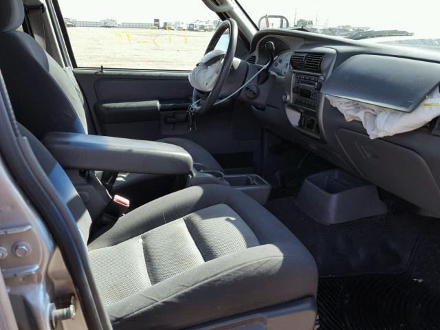 1FMZU67K45UB94064 - 2005 FORD EXPLORER S SILVER photo 5
