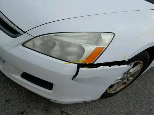 1HGCM563X6A109411 - 2006 HONDA ACCORD SE WHITE photo 9