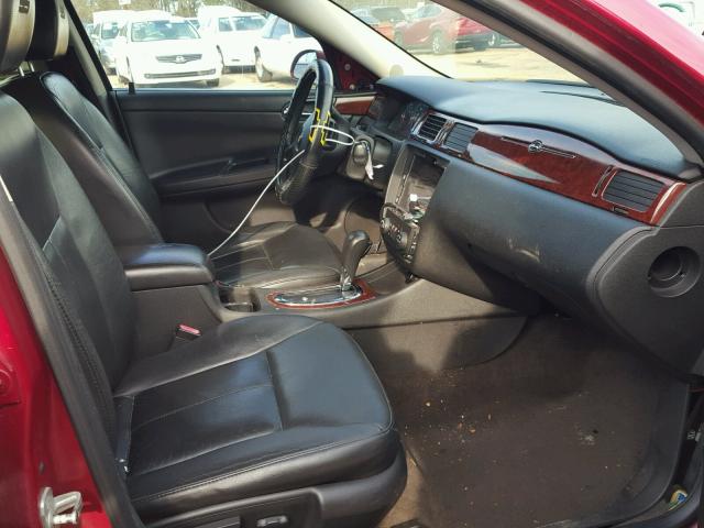 2G1WD58C769206319 - 2006 CHEVROLET IMPALA SUP RED photo 5