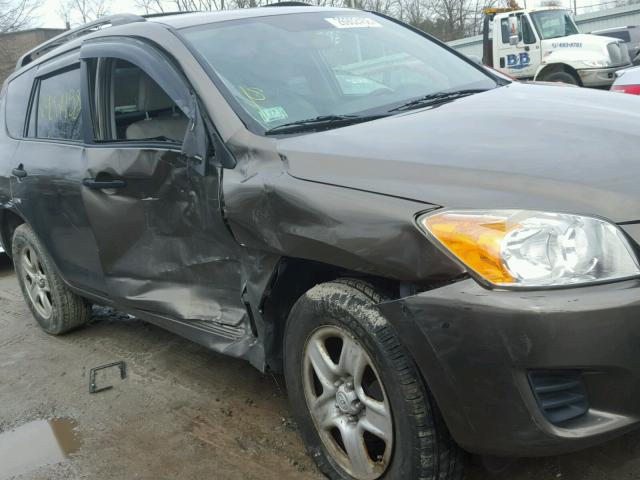 JTMZF4DV9AD018879 - 2010 TOYOTA RAV4 GRAY photo 9