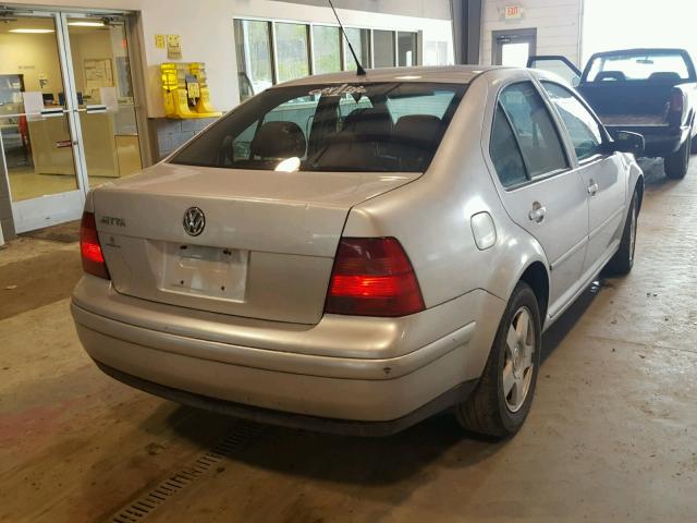 3VWSK69M32M148104 - 2002 VOLKSWAGEN JETTA GLS SILVER photo 4