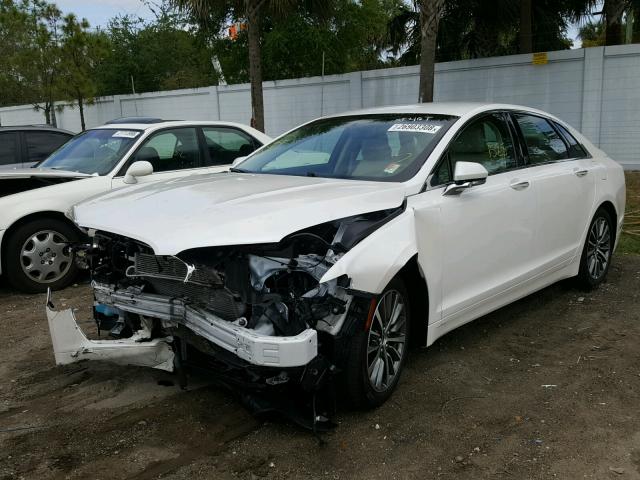 3LN6L5A91HR662821 - 2017 LINCOLN MKZ PREMIE WHITE photo 2