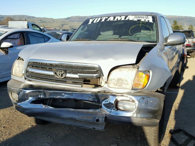 5TBRT3413YS062321 - 2000 TOYOTA TUNDRA ACC SILVER photo 2