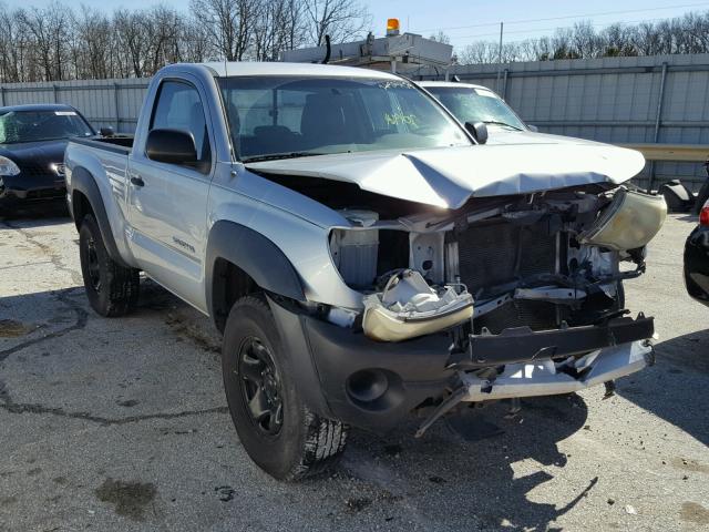 5TEPX42N15Z087070 - 2005 TOYOTA TACOMA SILVER photo 1