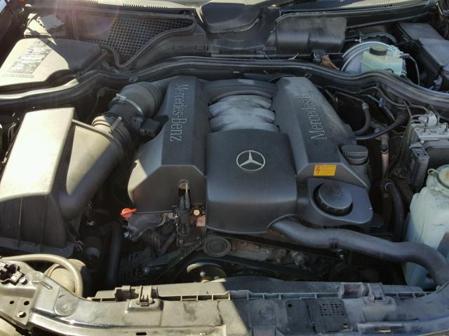 WDBJF65J11B253954 - 2001 MERCEDES-BENZ E 320 BLACK photo 7