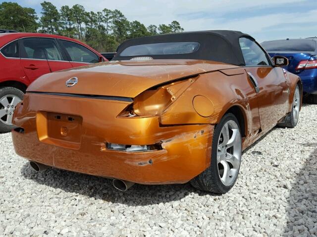 JN1AZ36A96M456305 - 2006 NISSAN 350Z ROADS ORANGE photo 4