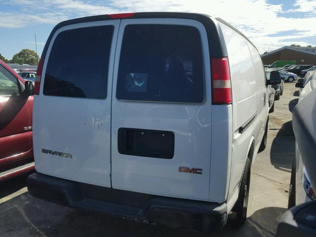 1GTFG15X781146225 - 2008 GMC SAVANA G15 WHITE photo 4