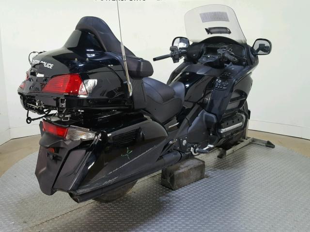 JH2SC68N4GK200078 - 2016 HONDA GL1800 ABS BLACK photo 8