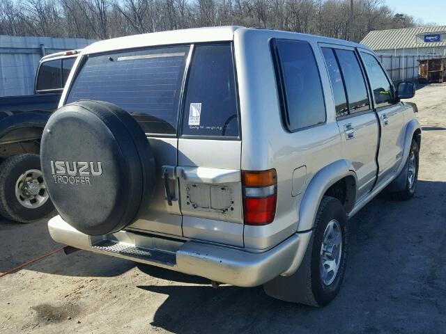 JACDJ58VXV7906424 - 1997 ISUZU TROOPER S SILVER photo 4