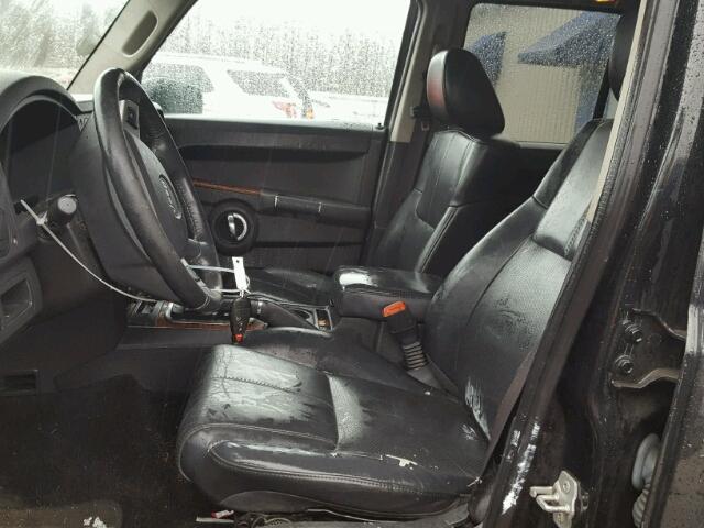 1J8HG58208C245076 - 2008 JEEP COMMANDER BLACK photo 5