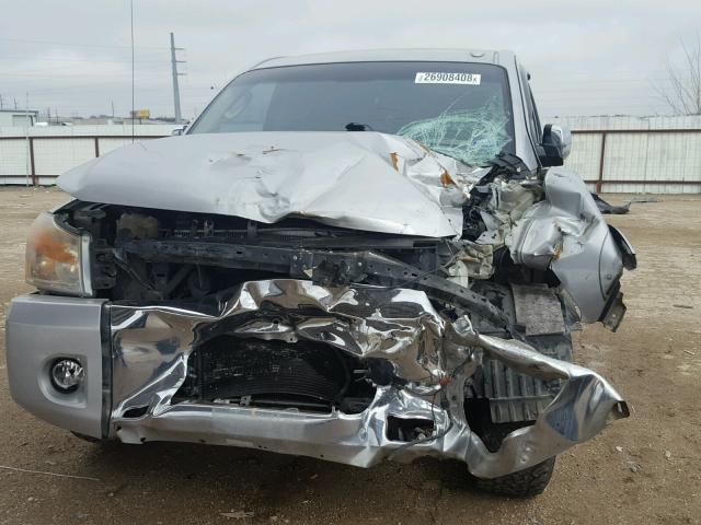 1N6BA07D49N307859 - 2009 NISSAN TITAN XE SILVER photo 9