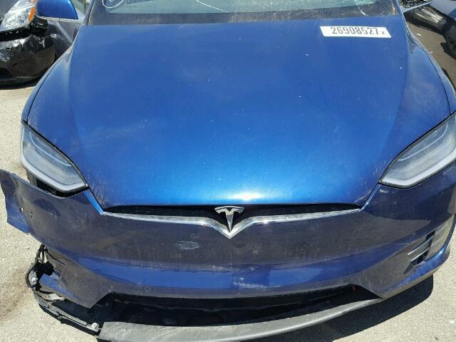 5YJXCAE20GF015292 - 2016 TESLA MODEL X BLUE photo 7