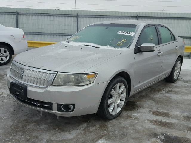 3LNHM28T17R609072 - 2007 LINCOLN MKZ SILVER photo 2