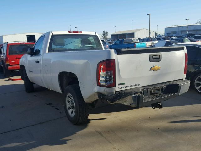 1GCPCPEAXAZ275825 - 2010 CHEVROLET SILVERADO WHITE photo 3