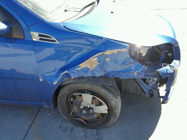 KL1TD66E29B306116 - 2009 CHEVROLET AVEO LS BLUE photo 9