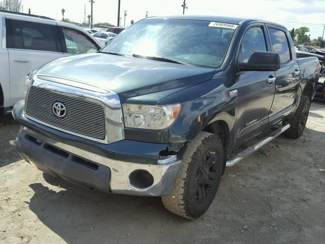 5TFDV541X8X065623 - 2008 TOYOTA TUNDRA CRE GREEN photo 2