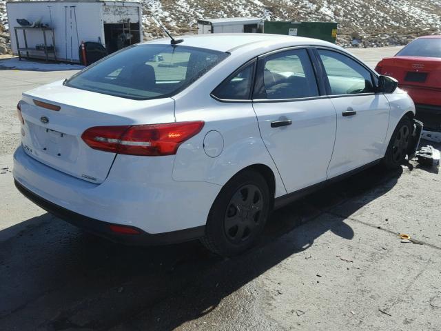 1FADP3E25GL377656 - 2016 FORD FOCUS S WHITE photo 4