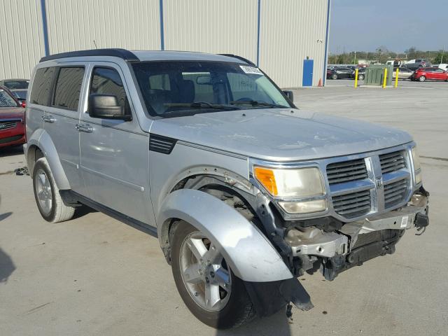 1D8GT58K17W554925 - 2007 DODGE NITRO SLT SILVER photo 1