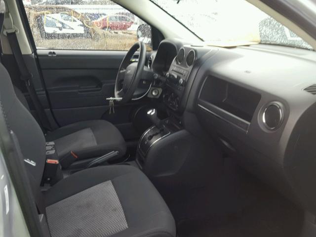 1J4FT47B59D134096 - 2009 JEEP COMPASS SP SILVER photo 5