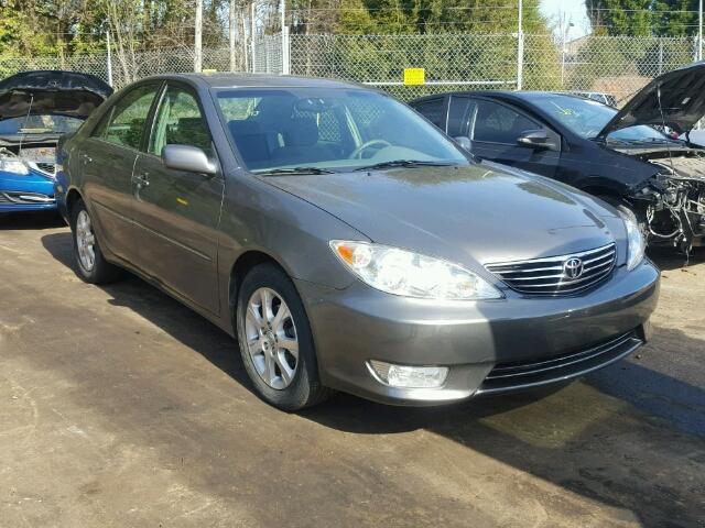 4T1BE30K55U547435 - 2005 TOYOTA CAMRY LE GRAY photo 1