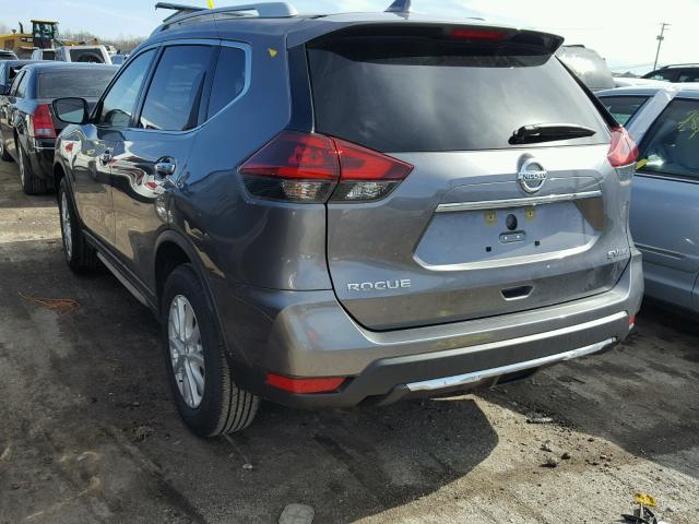 KNMAT2MV2JP526670 - 2018 NISSAN ROGUE S GRAY photo 3