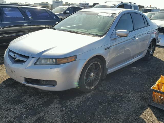 19UUA662X5A027607 - 2005 ACURA TL SILVER photo 2