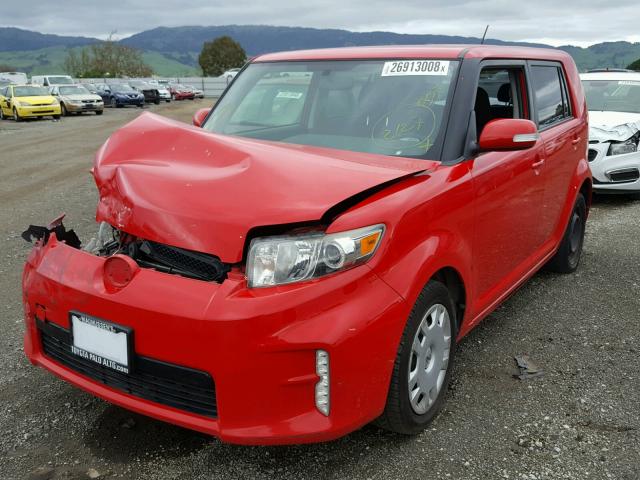 JTLZE4FE6DJ045094 - 2013 TOYOTA SCION XB RED photo 2