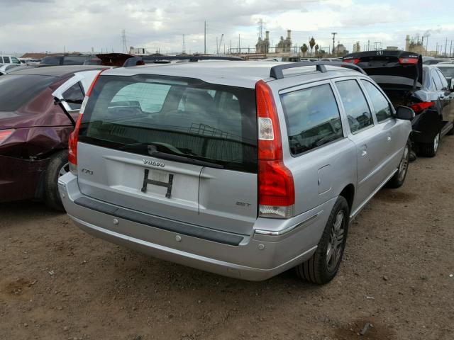 YV1SW592172643345 - 2007 VOLVO V70 2.5T SILVER photo 4