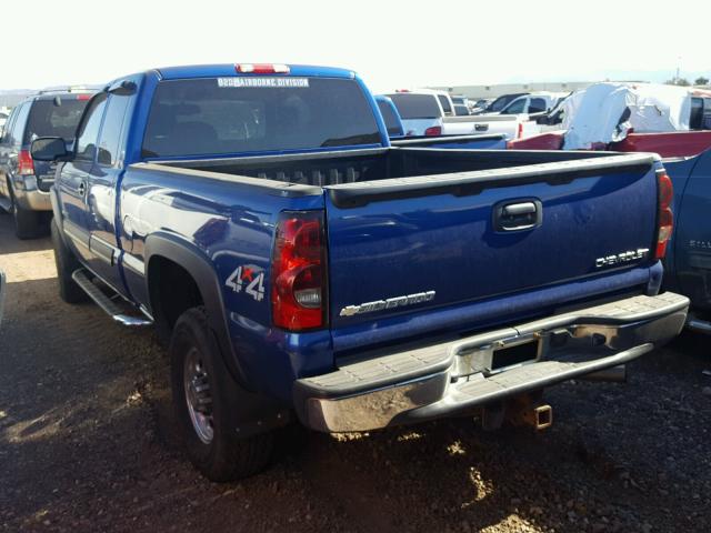 1GCHK29U13E158594 - 2003 CHEVROLET SILVERADO BLUE photo 3