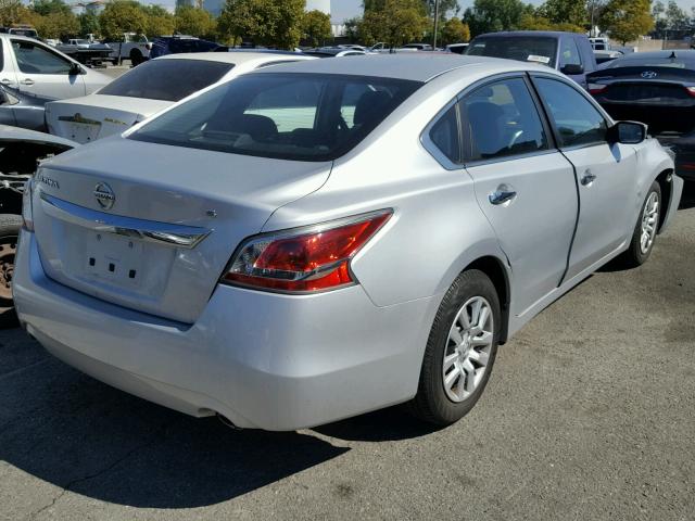 1N4AL3AP4FC567396 - 2015 NISSAN ALTIMA 2.5 SILVER photo 4