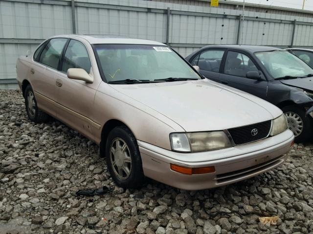 4T1BF12B4TU120971 - 1996 TOYOTA AVALON XL GOLD photo 1