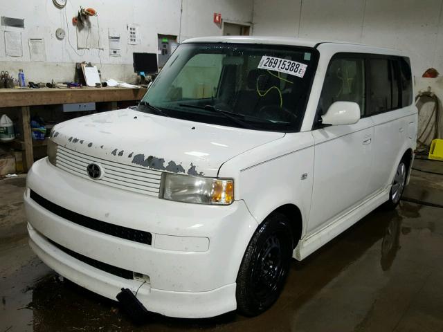 JTLKT324564051159 - 2006 TOYOTA SCION XB WHITE photo 2