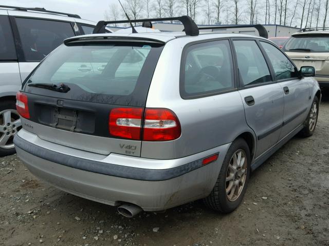 YV1VW29592F843672 - 2002 VOLVO V40 1.9T SILVER photo 4