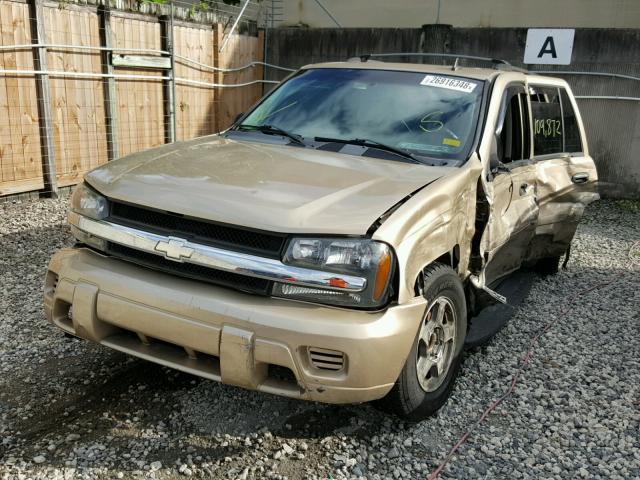 1GNDS13S962178668 - 2006 CHEVROLET TRAILBLAZE GOLD photo 2