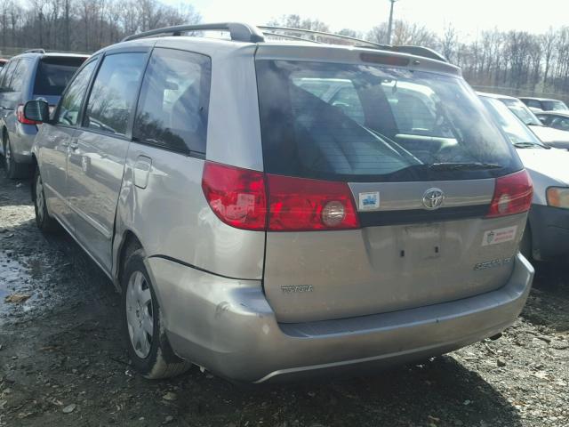 5TDZK23C97S070266 - 2007 TOYOTA SIENNA CE SILVER photo 3