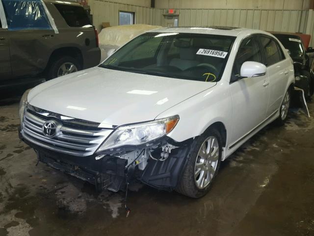 4T1BK3DB5BU390035 - 2011 TOYOTA AVALON BAS WHITE photo 2