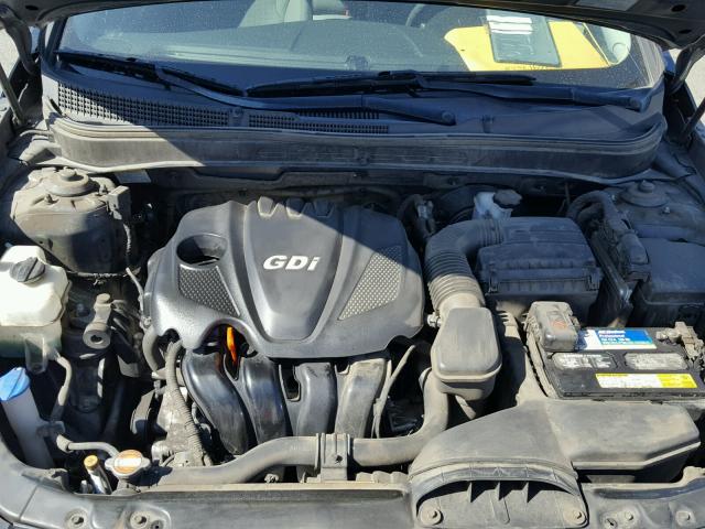 5NPEB4AC5BH240022 - 2011 HYUNDAI SONATA GLS CHARCOAL photo 7