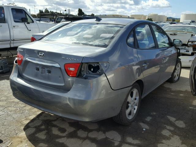 KMHDU4AD6AU188916 - 2010 HYUNDAI ELANTRA BL GRAY photo 4