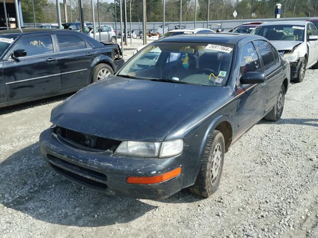 JN1CA21DXST025807 - 1995 NISSAN MAXIMA GLE GREEN photo 2