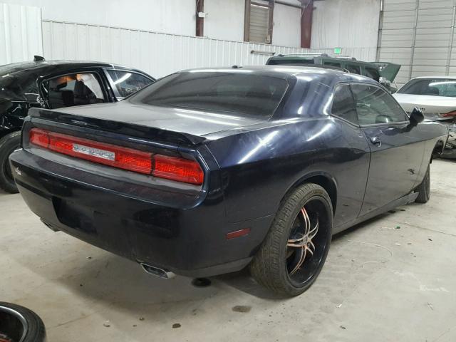 2C3CDYAG1CH176409 - 2012 DODGE CHALLENGER BLUE photo 4